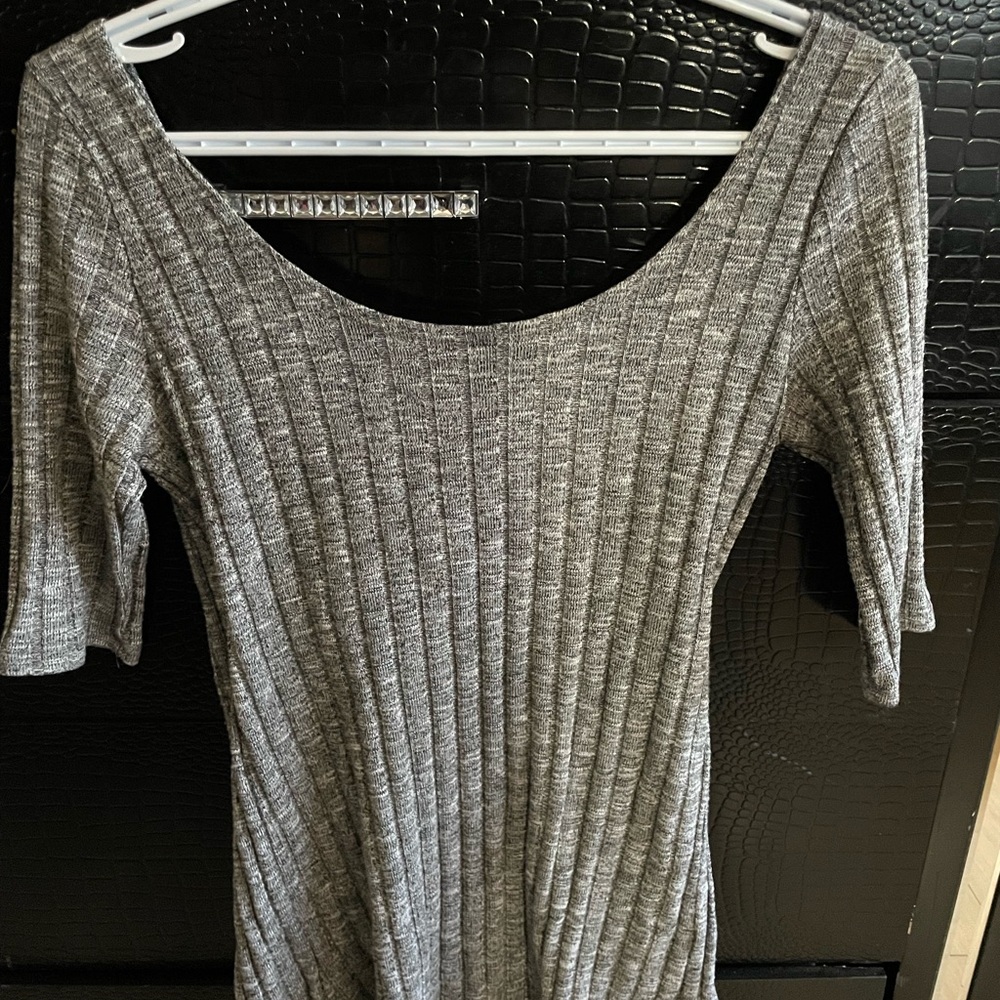Gray Ribbed Knit Top